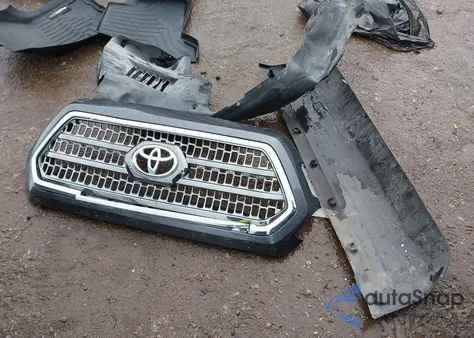 2017 Toyota Tacoma Trd Off Road из США, поврежденный, VIN 5TFCZ5ANXHX051325